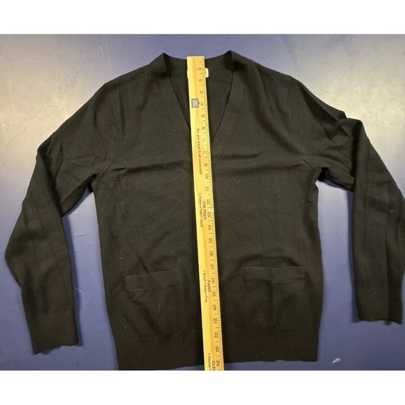 Club Monaco Cardigan Sweater - Picture 5 of 7